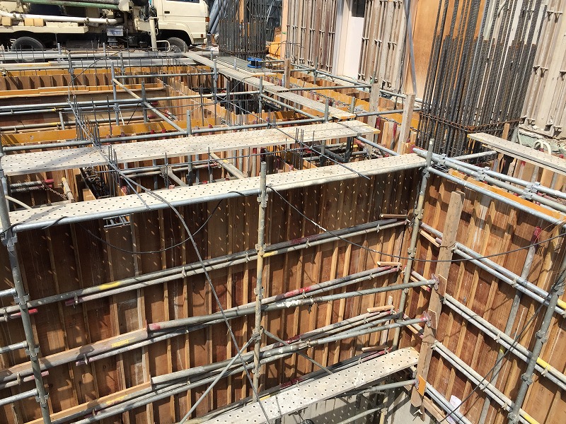 熊谷市　ホテル　ギャラリー